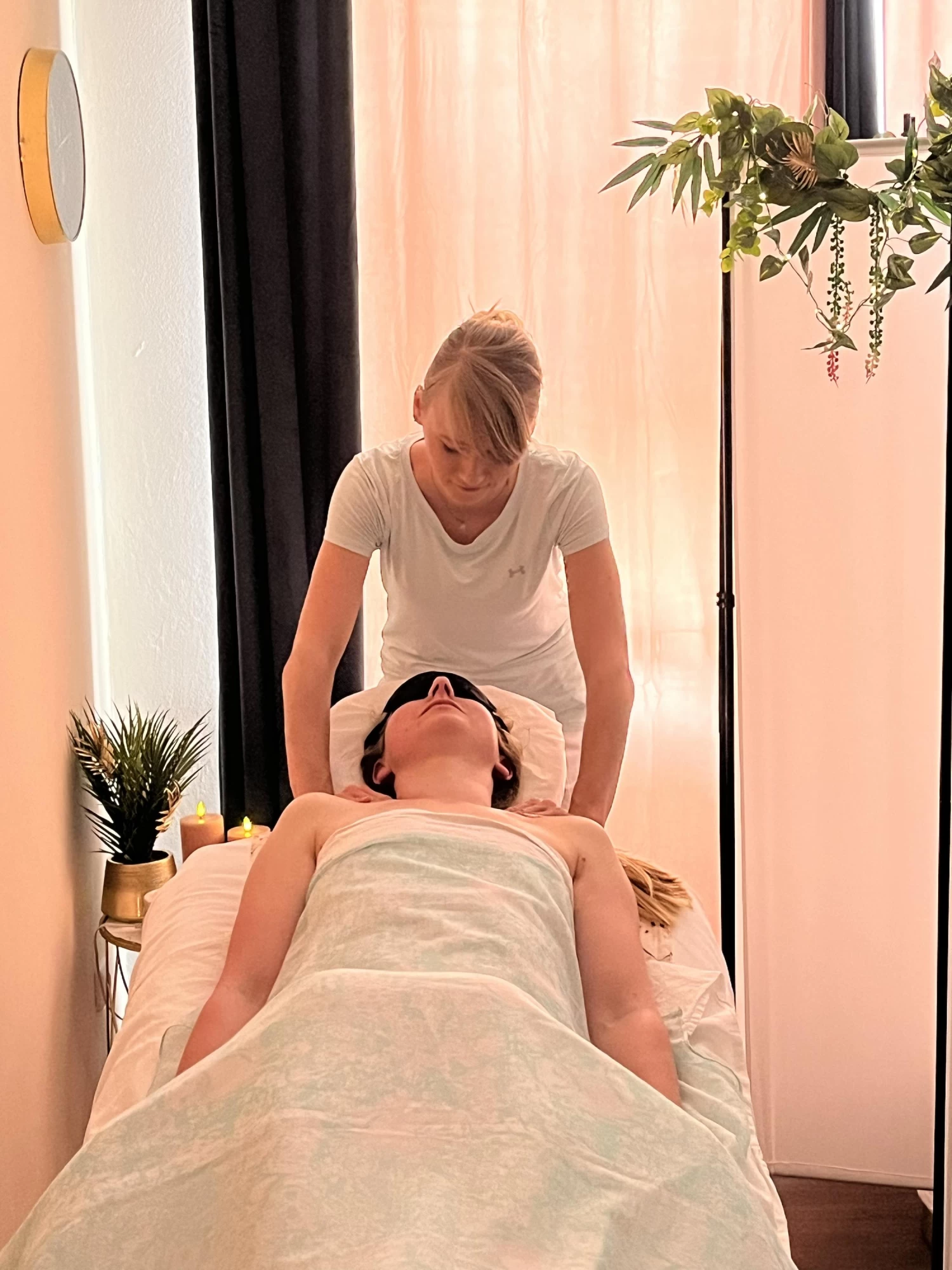 Svatej pokoj - Relax & Masáže - obrázek 2