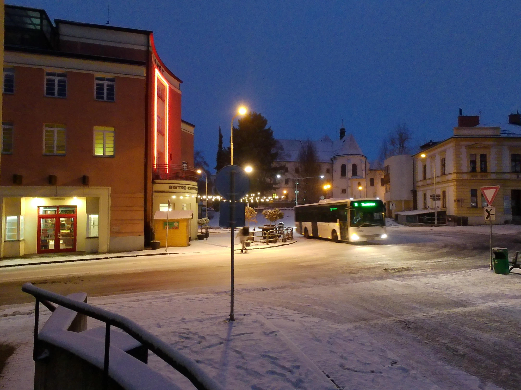 NA SVĚTĚ - obrázek 6