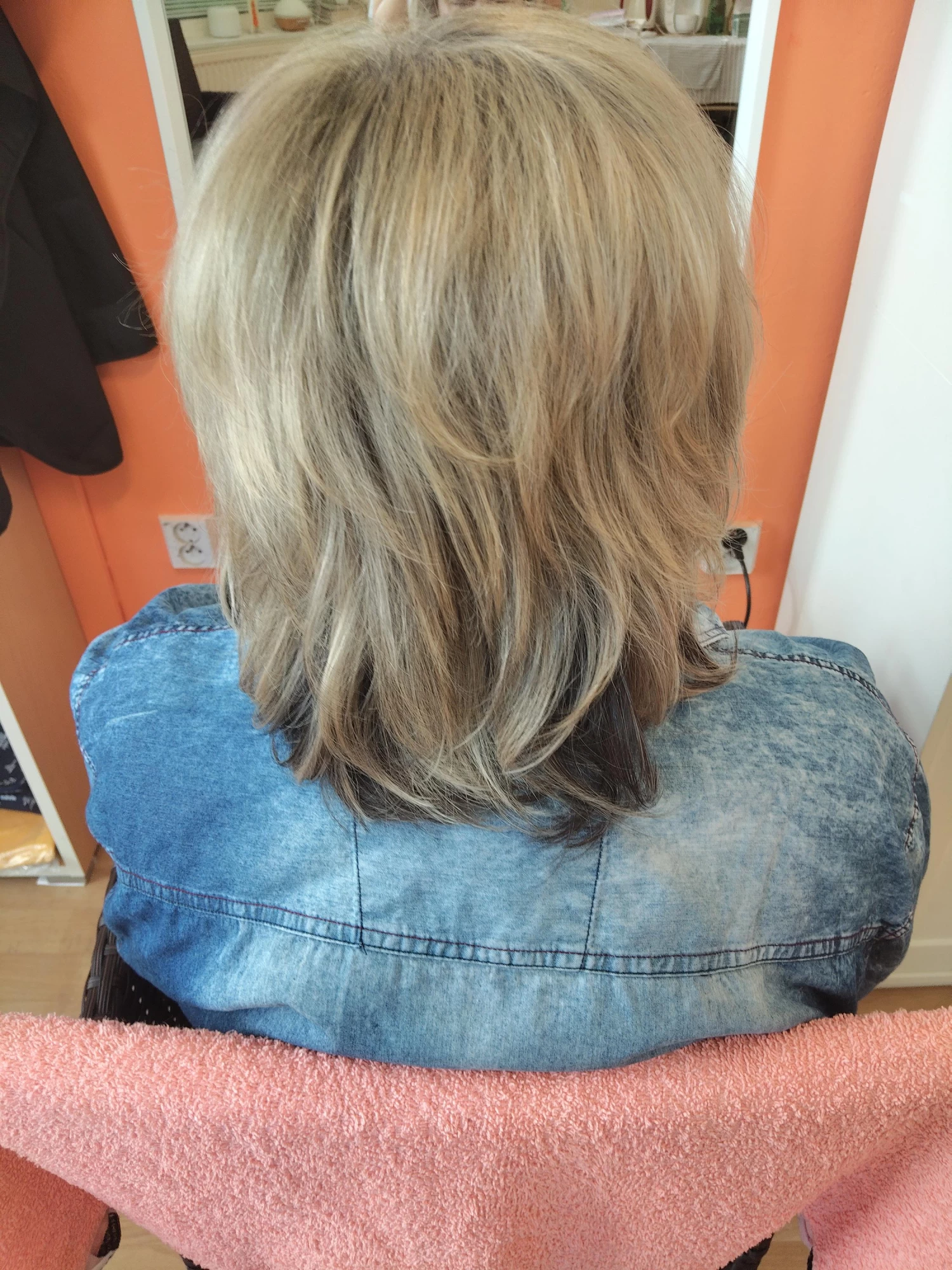 Salon Ellen - obrázek 2