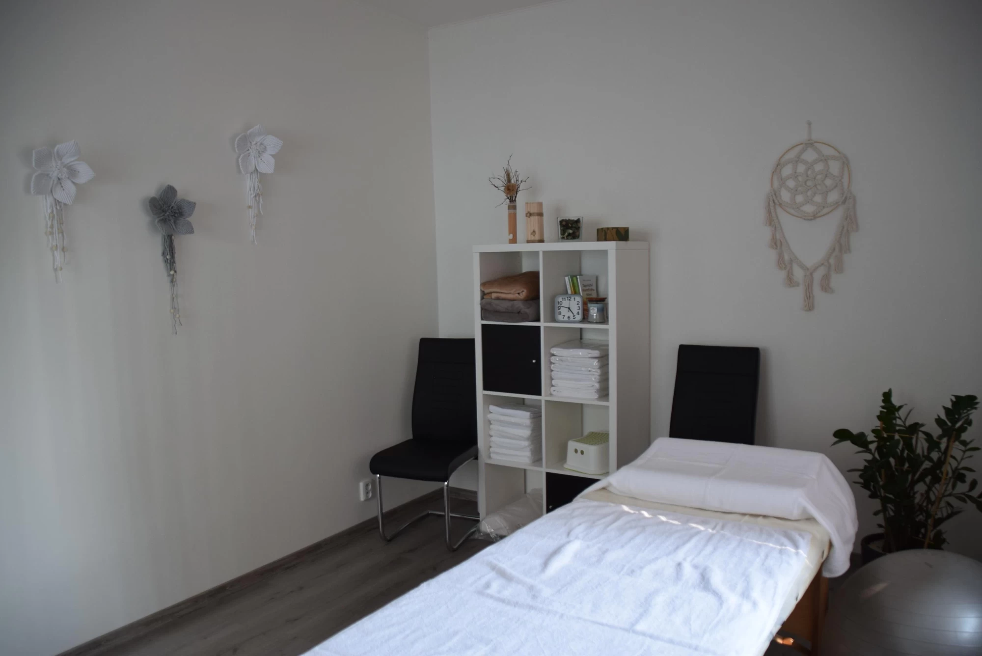 Reiki Černčice, regenerační a relaxační masáže, kosmetika - obrázek 4