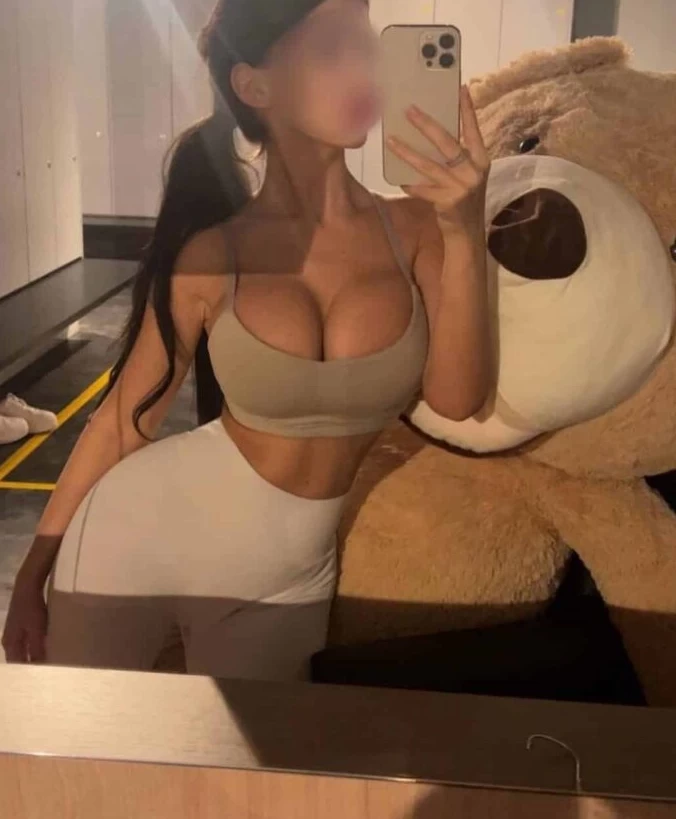 Carmen - erotické masáže fotka 2