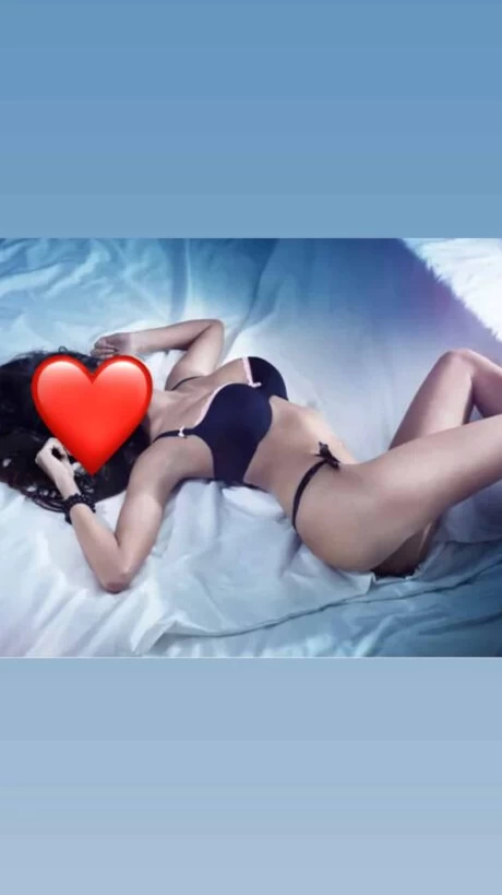 Sára - erotické masáže fotka 3